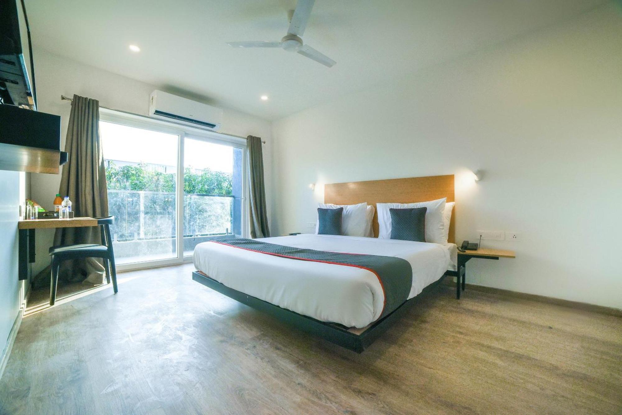 Townhouse 211 Laguna Ecr Near Juhu Beach Chennai Ngoại thất bức ảnh